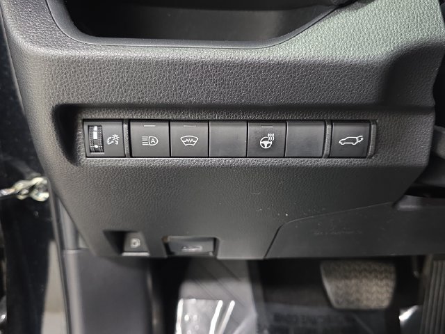 Used 2023 Toyota RAV4 SE w/ Weather & Moonroof Package AWD/4WD image 23