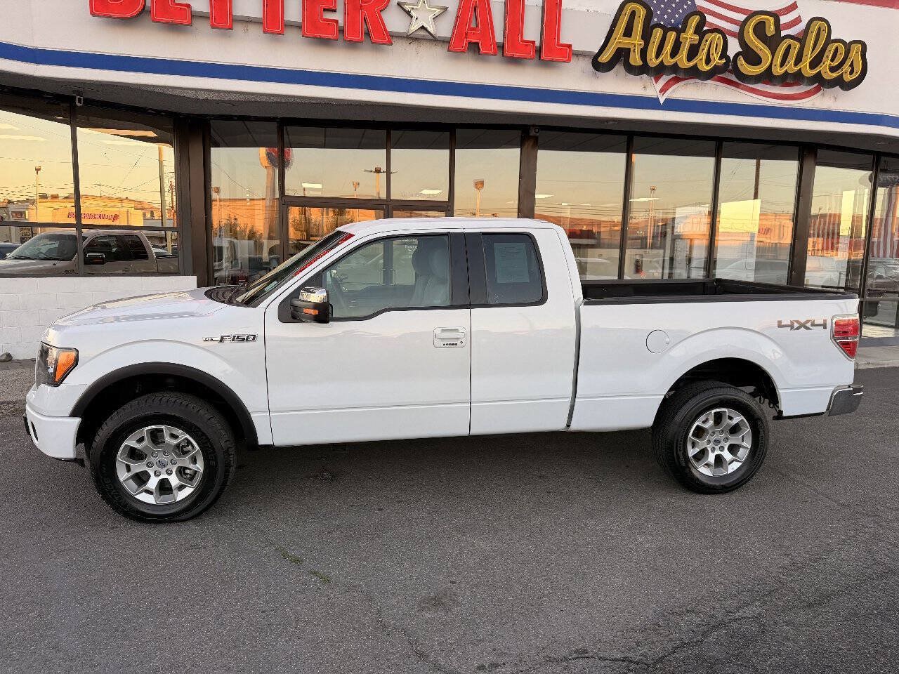 Used 2014 Ford F150 STX w/ Equipment Group 201A Mid AWD/4WD image 2