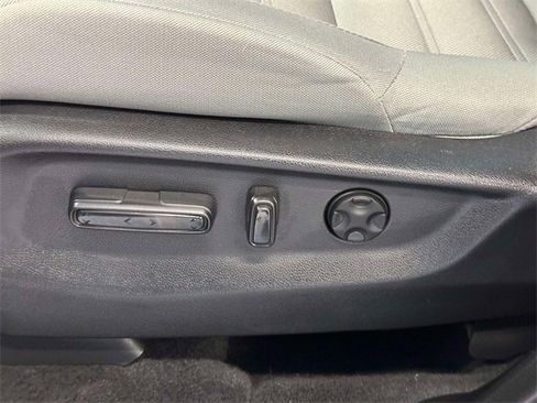 Used 2022 Honda CR-V EX image 18