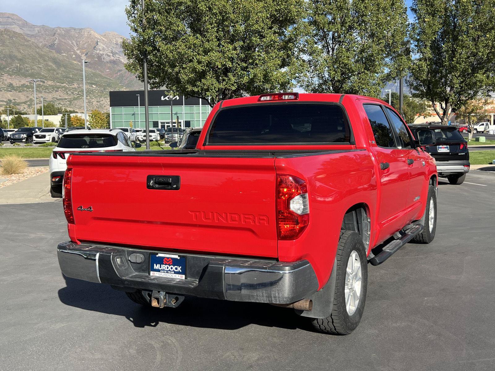 Used 2014 Toyota Tundra SR5 w/ SR5 Upgrade Package AWD/4WD image 14