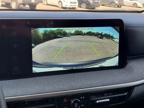 New 2026 Nissan Kicks SV w/ SV Premium Package image 28