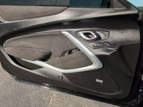 Used 2021 Chevrolet Camaro ZL1 image 14