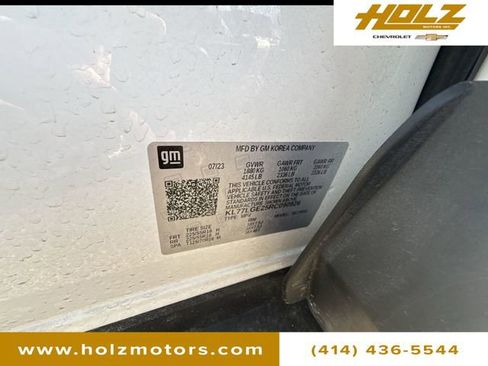 Used 2024 Chevrolet Trax RS w/ Driver Confidence Package image 35