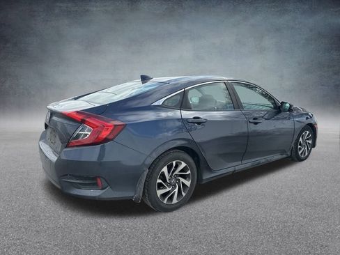 Used 2018 Honda Civic EX image 5
