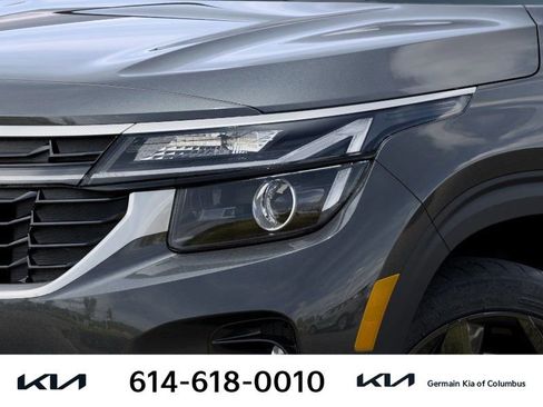 New 2026 Kia Seltos EX image 13