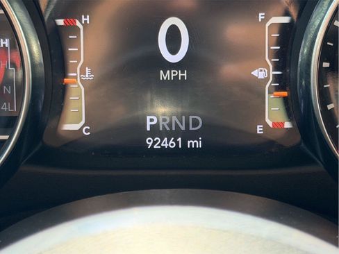 Used 2021 Jeep Wrangler Unlimited Rubicon AWD/4WD image 29