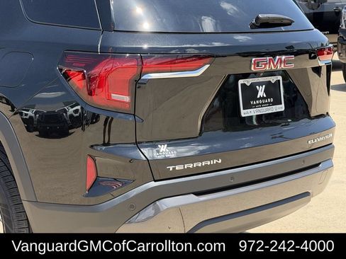 New 2027 GMC Terrain Elevation w/ Elevation Premium Package FWD image 6