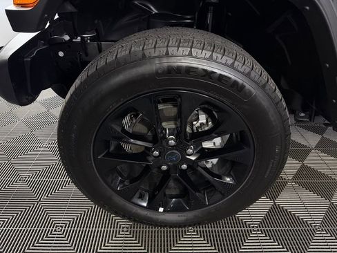 Used 2025 Jeep Wrangler Unlimited Sahara w/ Safety Group image 11