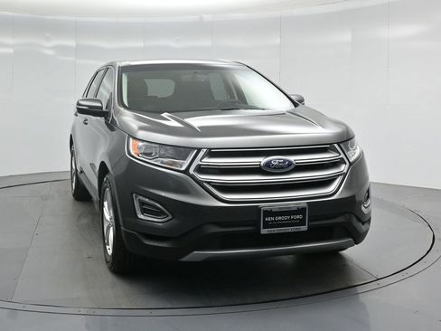 Certified 2017 Ford Edge SEL w/ Equipment Group 201A image 56