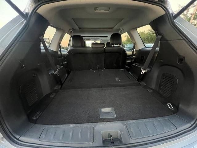 Used 2017 Nissan Pathfinder SL w/ SL Premium Package AWD/4WD image 24