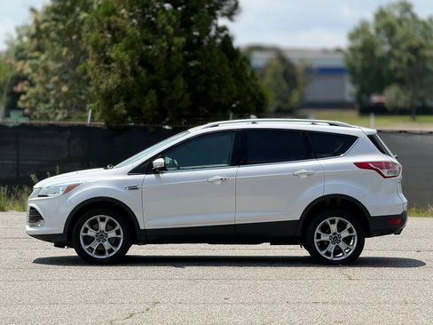 Used 2016 Ford Escape Titanium AWD/4WD image 8