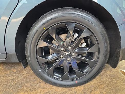 Used 2023 Kia Carnival SX Prestige FWD image 36