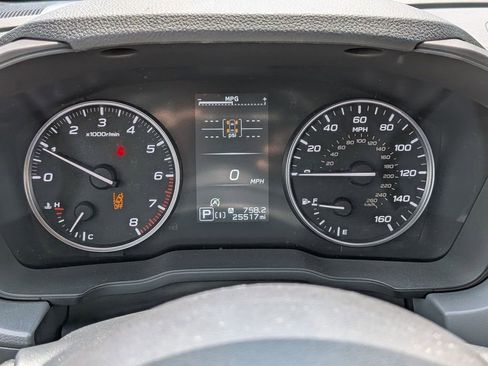 Used 2025 Subaru Crosstrek 2.0i Premium AWD/4WD image 16