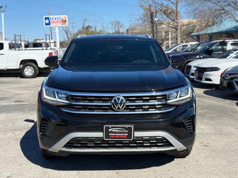 Used 2021 Volkswagen Atlas Cross Sport S FWD image 2