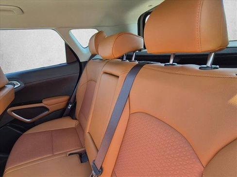 Used 2025 Kia Soul EX FWD image 15