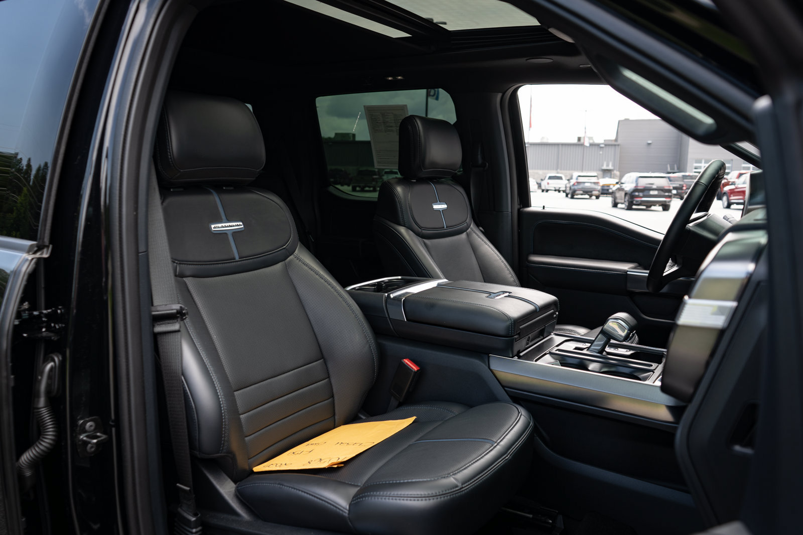Used 2025 Ford F150 Platinum w/ Equipment Group 702A High AWD/4WD image 48