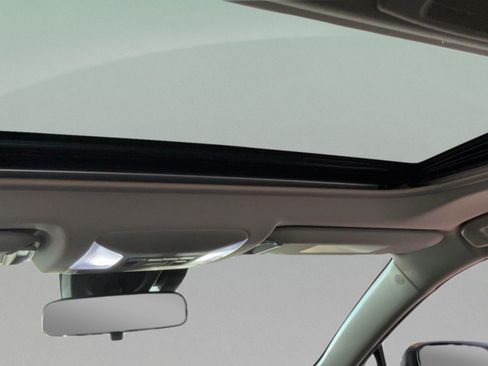 Certified 2021 Toyota RAV4 XLE Premium AWD/4WD image 29