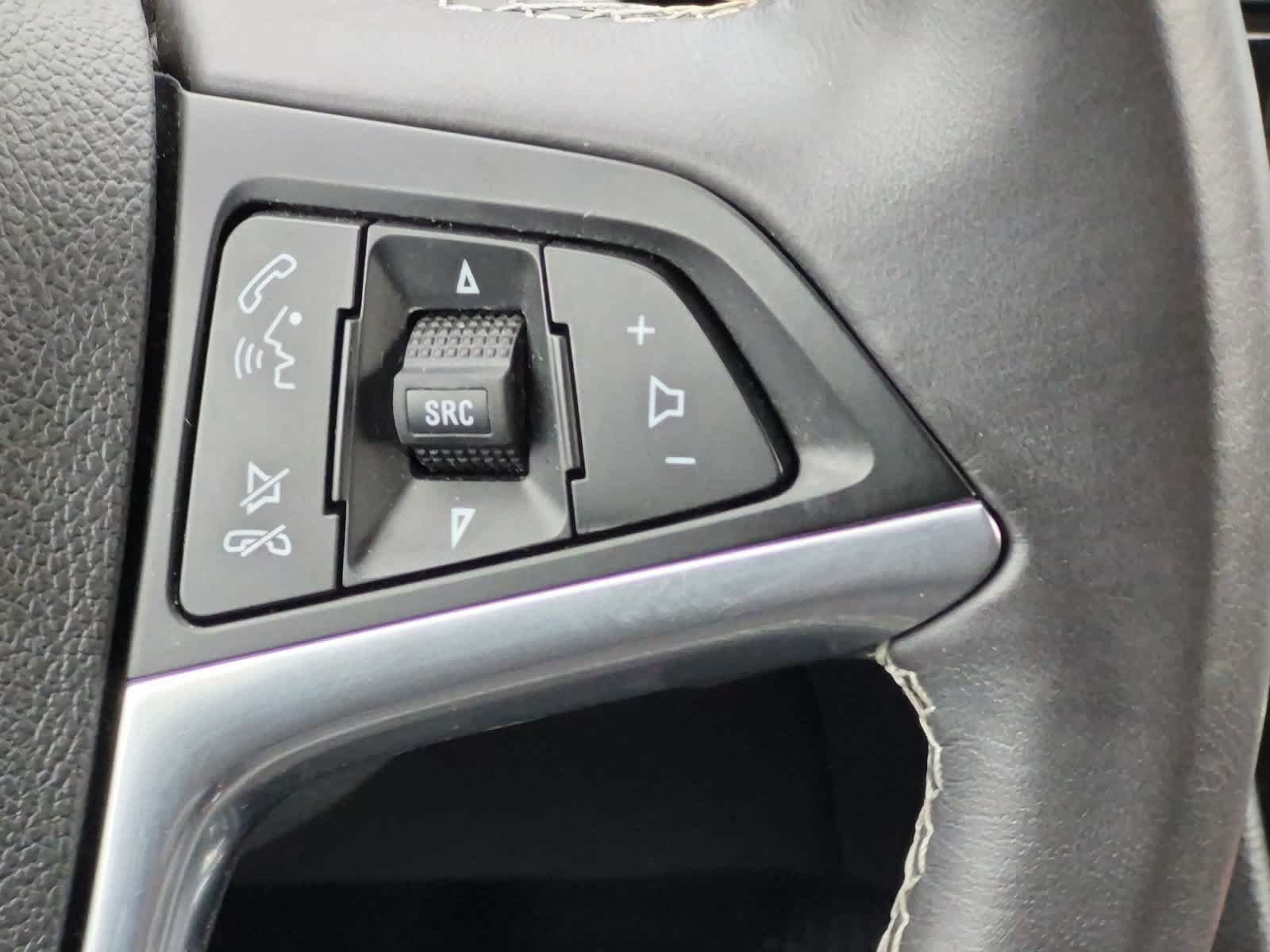 Used 2020 Buick Encore Preferred w/ Safety Package FWD image 24