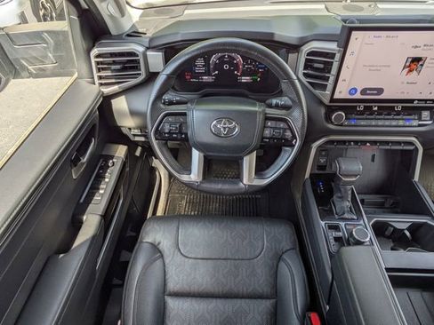 Used 2024 Toyota Tundra Limited AWD/4WD image 17