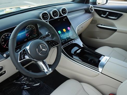 New 2026 Mercedes-Benz GLC 300 image 2