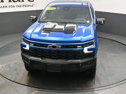 Used 2024 Chevrolet Silverado 1500 ZR2 w/ ZR2 Bison Edition AWD/4WD image 45