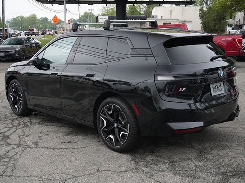 Used 2024 BMW iX xDrive50 w/ Premium Package image 14