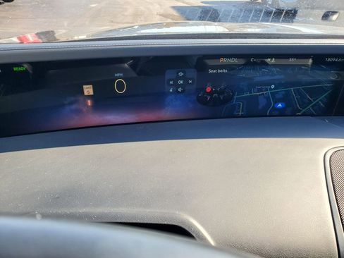 Used 2024 Lincoln Nautilus Reserve w/ Equipment Group 202A image 21