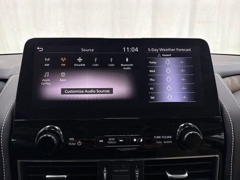 Used 2024 INFINITI QX80 Premium Select w/ All-Season Package image 35