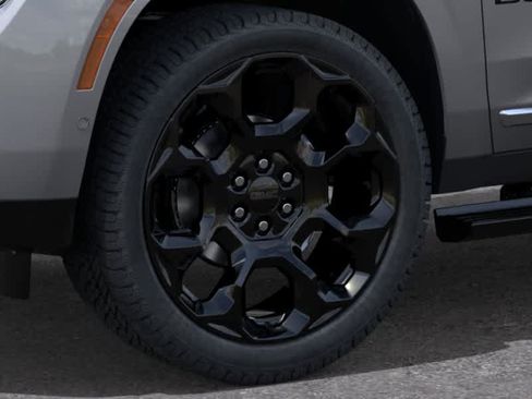New 2026 GMC Yukon Denali AWD/4WD image 9