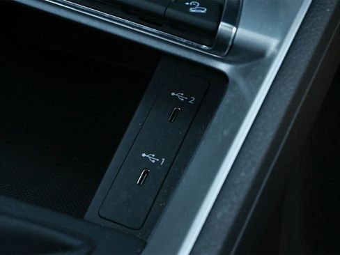 Certified 2022 Audi Q3 2.0T Premium image 14