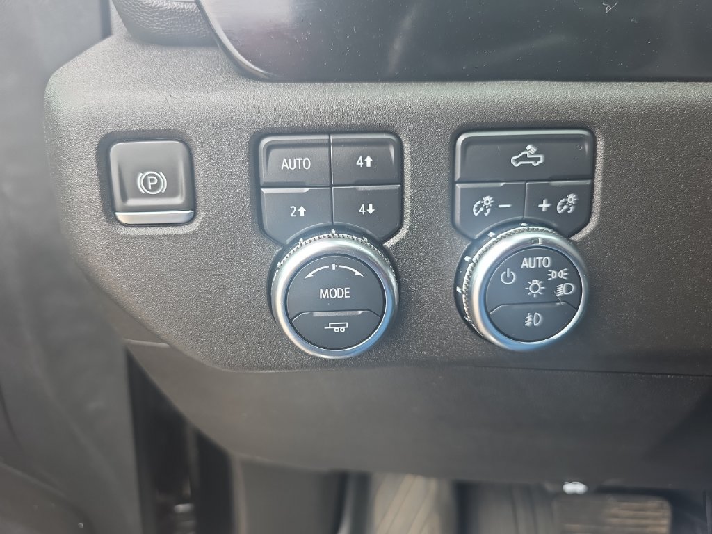 Used 2024 GMC Sierra 1500 Elevation AWD/4WD image 18