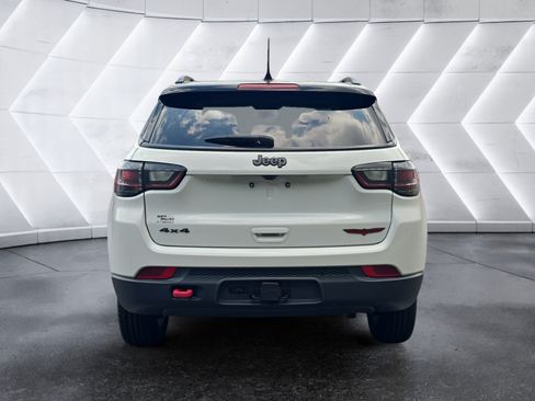 Used 2022 Jeep Compass Trailhawk w/ Trailhawk Elite Group AWD/4WD image 4