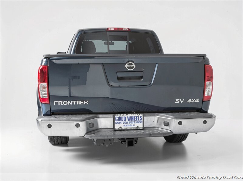 Used 2020 Nissan Frontier SV AWD/4WD image 6