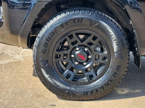 Used 2022 Toyota 4Runner TRD Off-Road Premium w/ Moonroof Package image 8