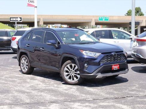 Certified 2020 Toyota RAV4 Limited AWD/4WD image 4