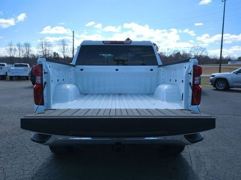 Used 2024 Chevrolet Silverado 1500 LT image 23