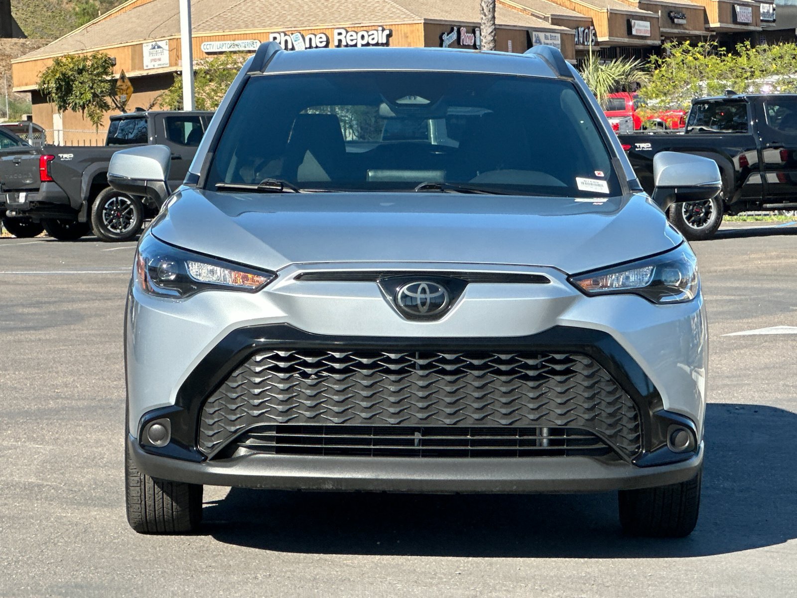 Used 2023 Toyota Corolla Cross AWD Hybrid image 7