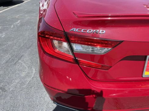 Used 2020 Honda Accord Sport image 19