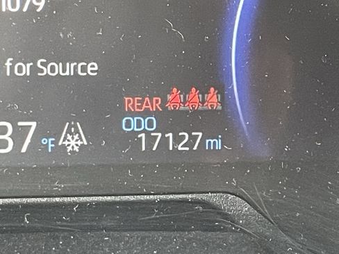 Used 2022 Toyota RAV4 XSE image 21