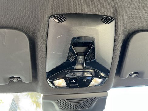 Certified 2023 BMW X1 xDrive28i w/ Convenience Package image 39