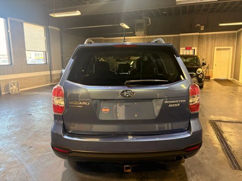 Used 2015 Subaru Forester 2.5i Limited AWD/4WD image 5