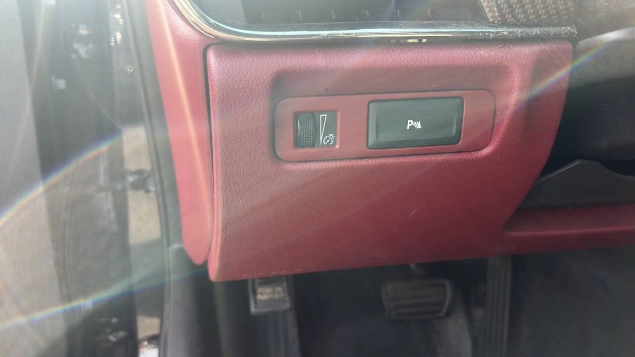 Used 2014 Cadillac ATS Luxury w/ Sun And Sound Package AWD/4WD image 16