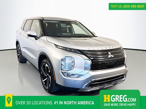 Used 2022 Mitsubishi Outlander SEL Black Edition image 1