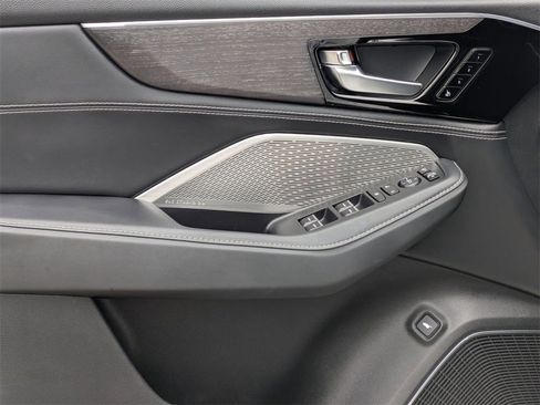 Used 2023 Acura MDX SH-AWD w/ Advance Package image 15