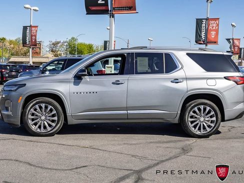 Used 2023 Chevrolet Traverse Premier AWD/4WD image 18
