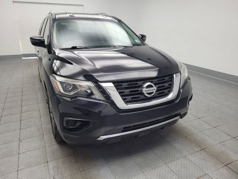 Used 2019 Nissan Pathfinder S FWD image 14