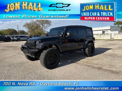 Used 2022 Jeep Wrangler Unlimited Sport image 2
