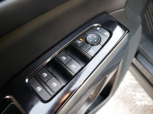 Certified 2022 Nissan Pathfinder SL image 19