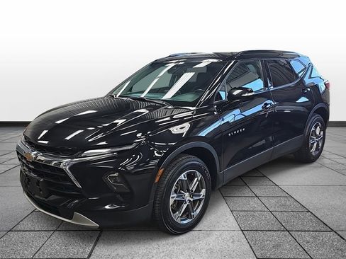 Used 2024 Chevrolet Blazer LT image 1