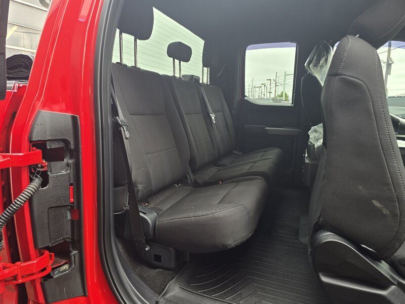 Used 2015 Ford F150 XLT w/ Equipment Group 301A Mid AWD/4WD image 16